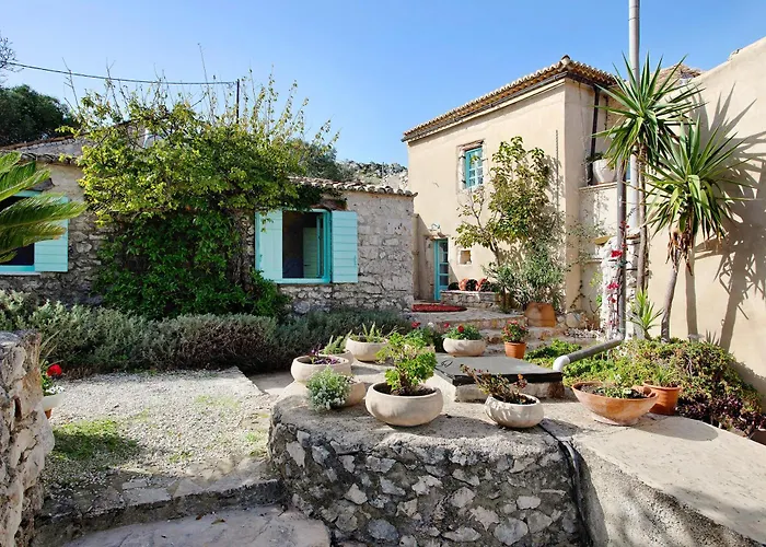 Sira Stonehouse Ll *