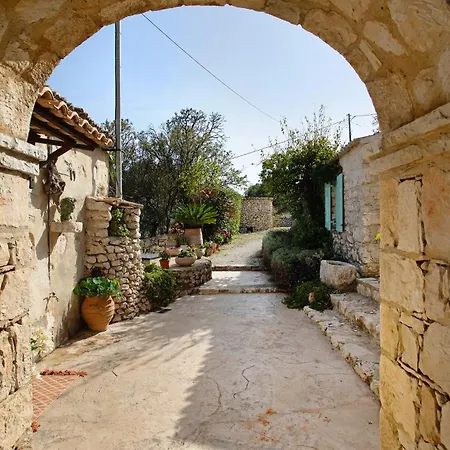 Apartman Sira Stonehouse Ll Volímesz