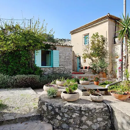 Sira Stonehouse Ll *