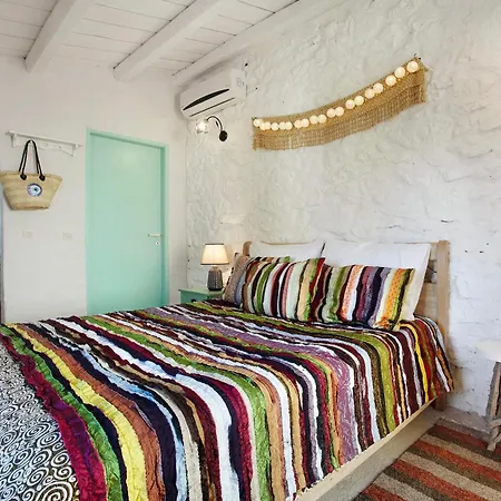 Apartment Sira Stonehouse Ll Volímai